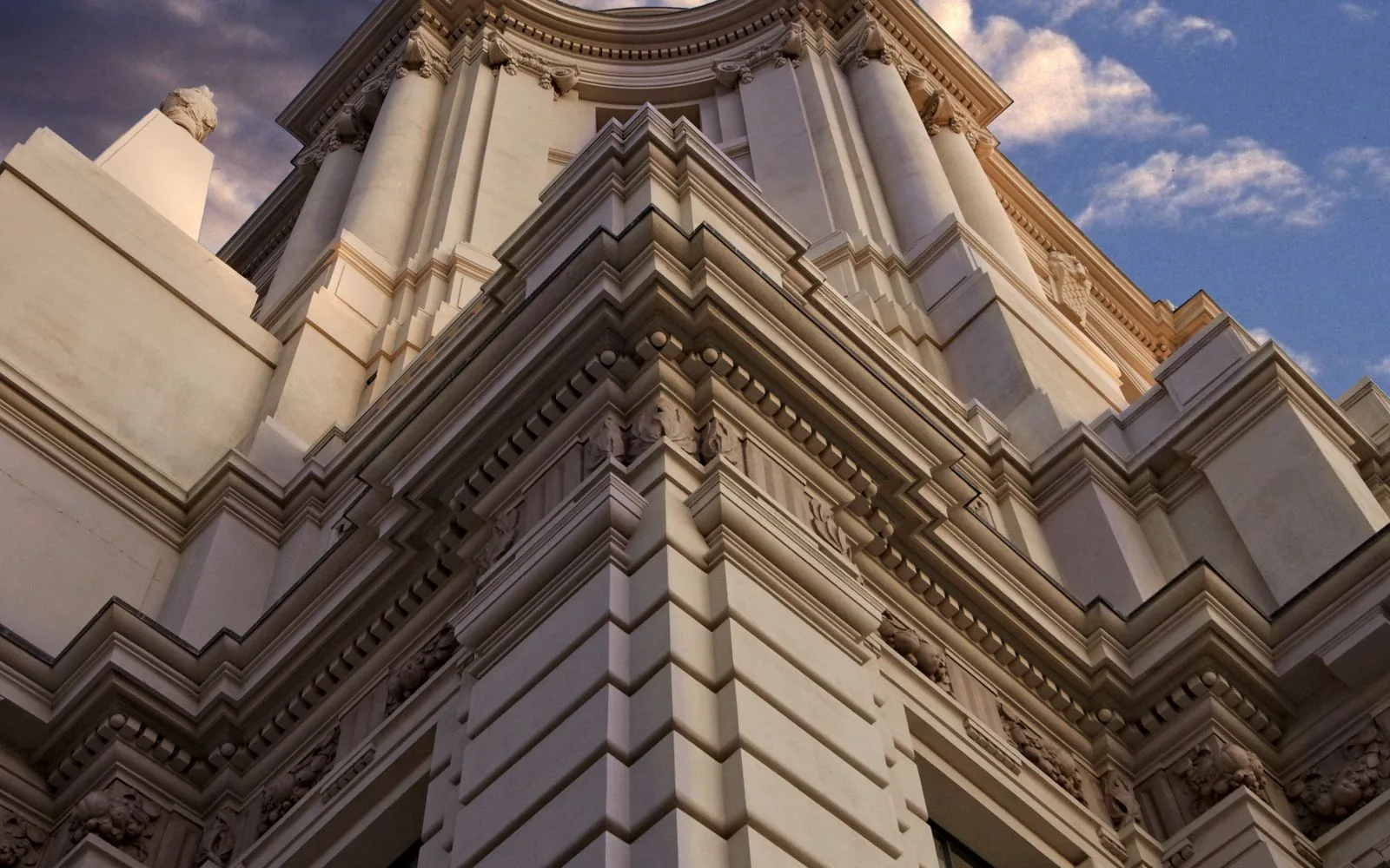 Managed IT service is the key to modern technology and tech optimization in Pasadena